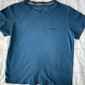 Patagonia Teal Crewneck Tee